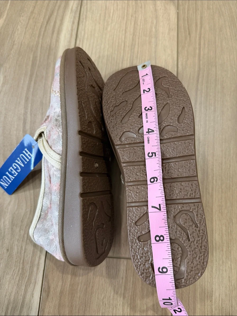 Women’s Embroidered Slip-On Loafers